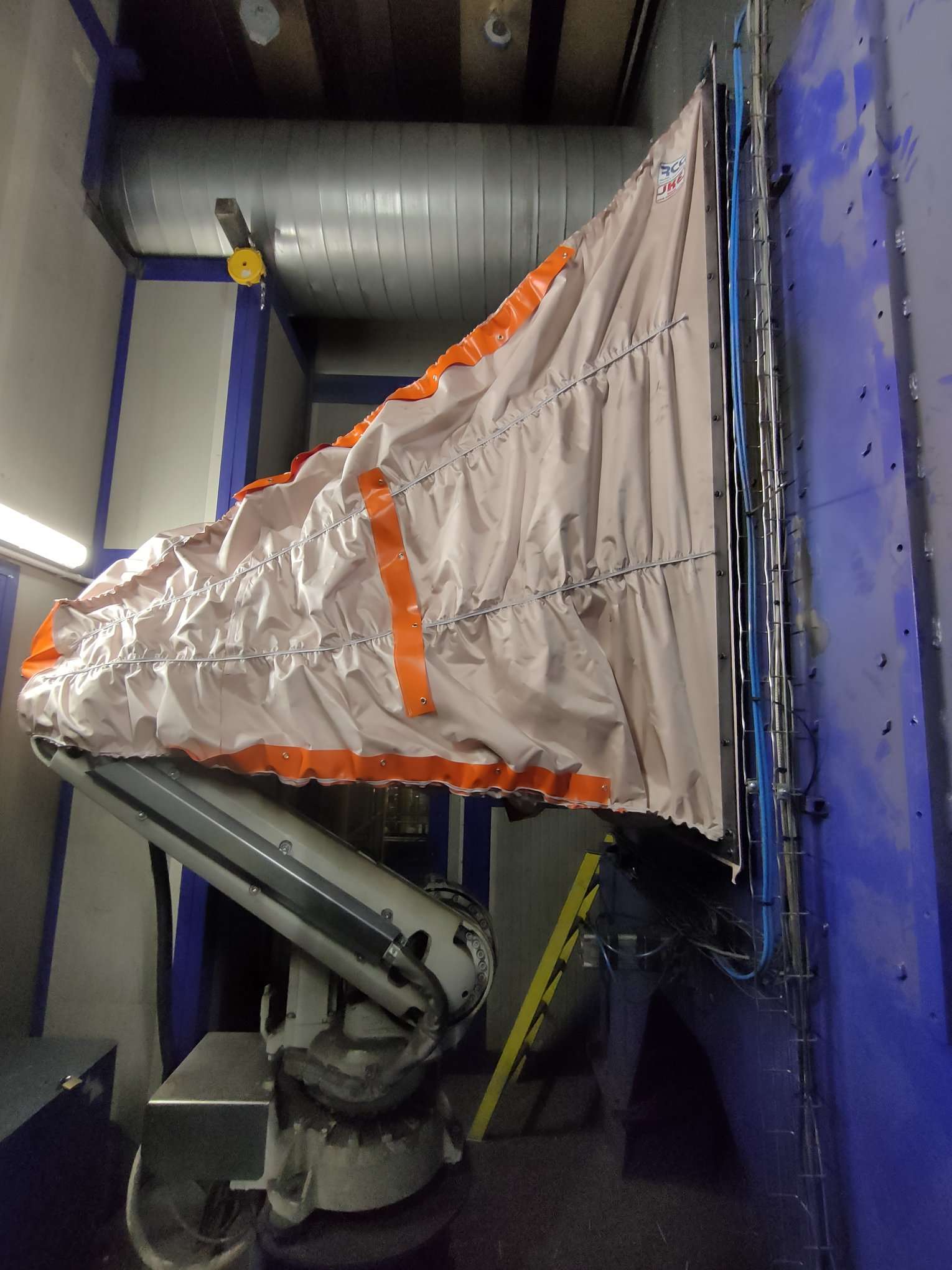 Caso de Éxito – Funda ventana para aplicación de granallado